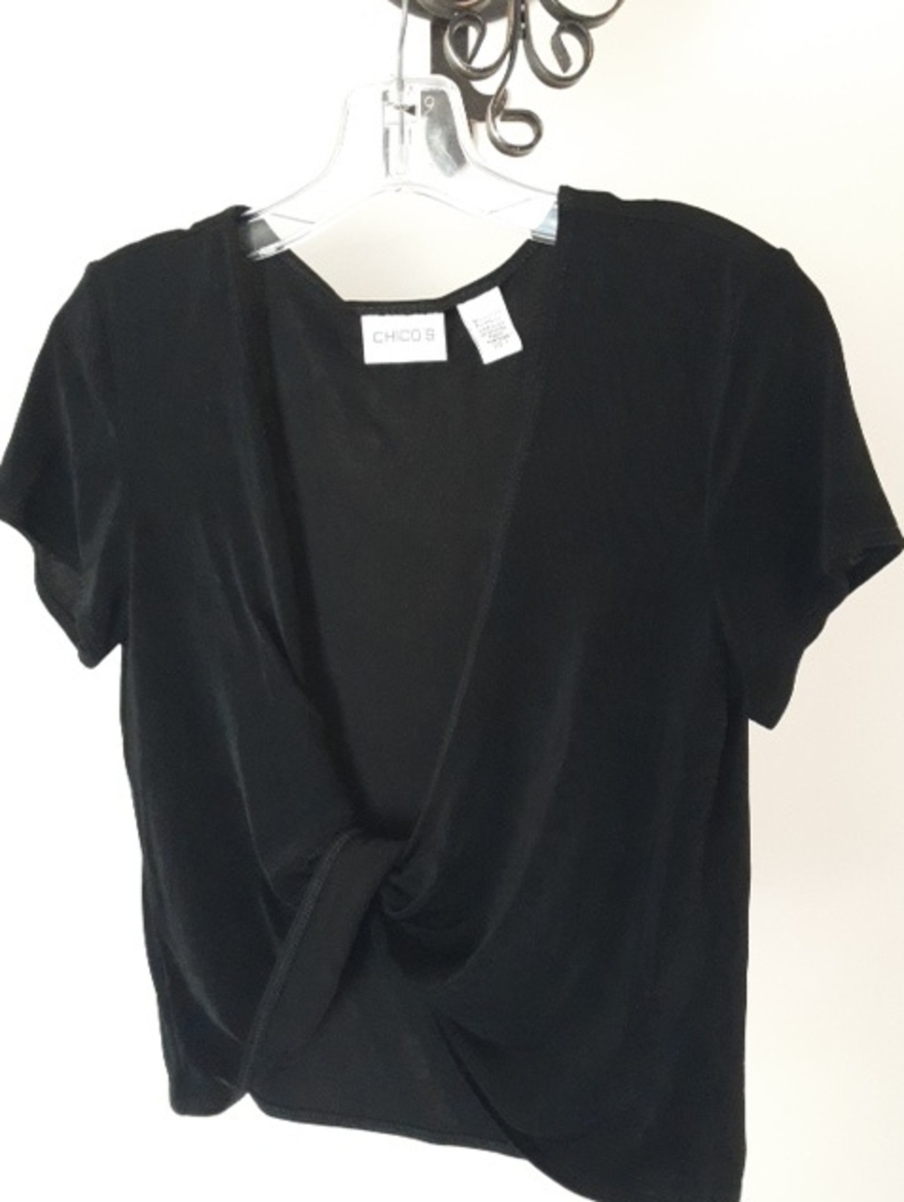 Chico's Black Short-Sleeve Twist-Front Crop Top